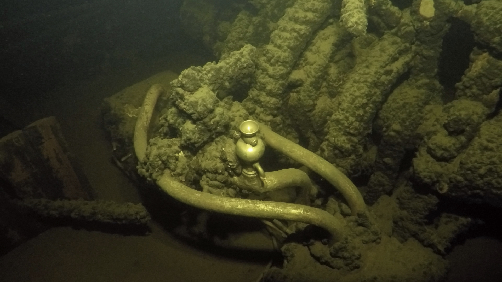 Beautiful brass elements found on the Valamon Luostari wreck. Photo by Stanislav Trofimov.