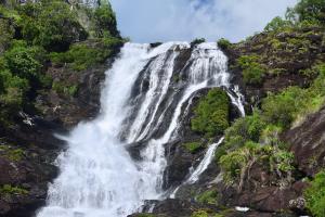 Colnett Waterfall, close up, at Pouebo